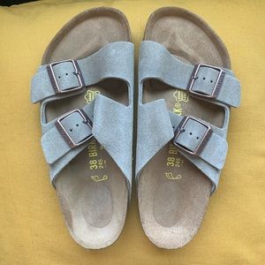 Brand new Birkenstock’s size 7